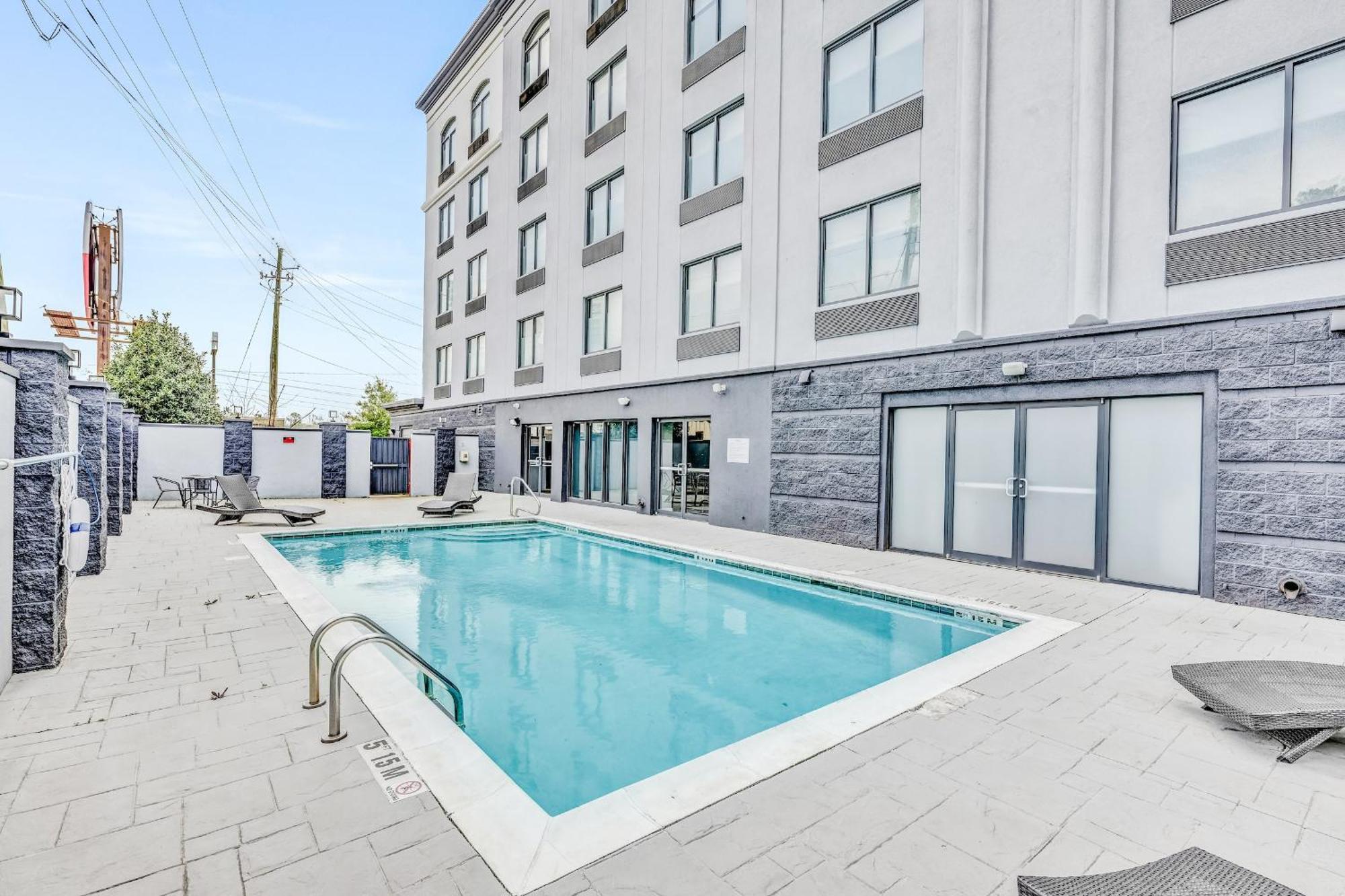 Hotel Wingate By Wyndham Tuscaloosa Exterior foto