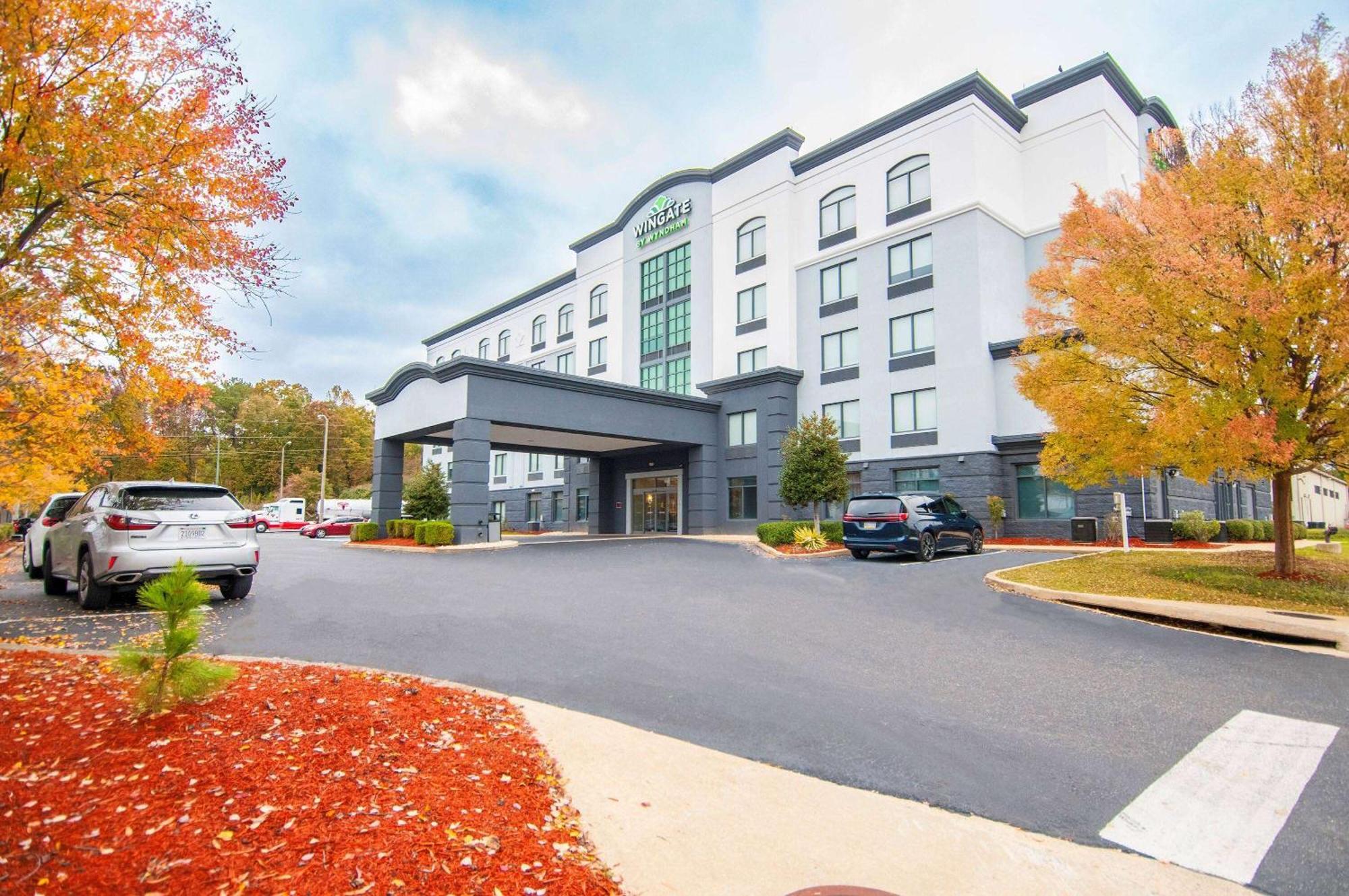 Hotel Wingate By Wyndham Tuscaloosa Exterior foto